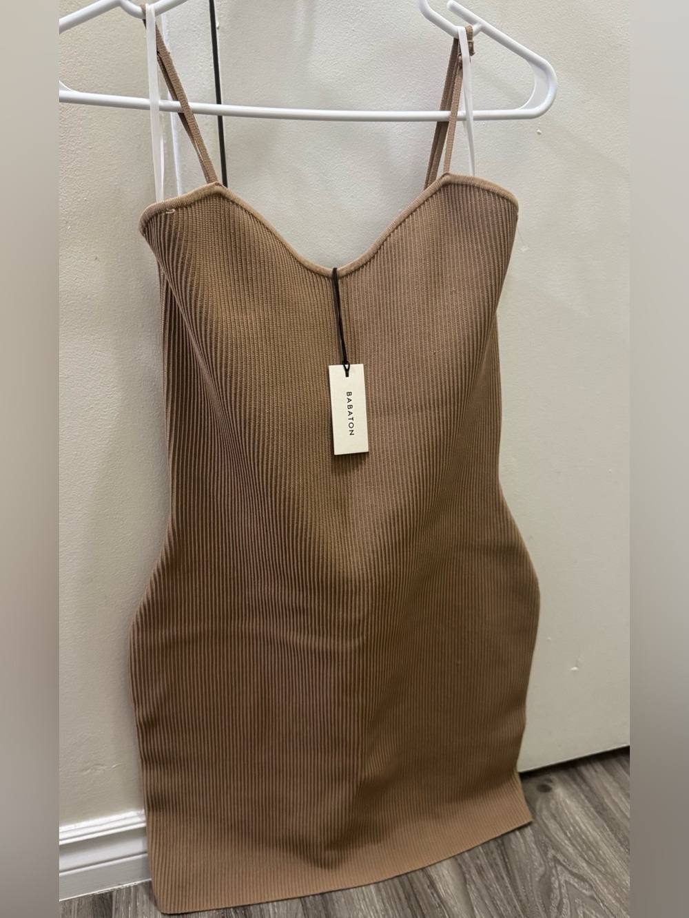 Babaton Sculpt Knit Sweetheart Dress - New with Tag